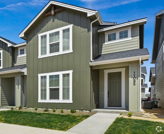 Building Photo - 11095 W Clematis St Rental