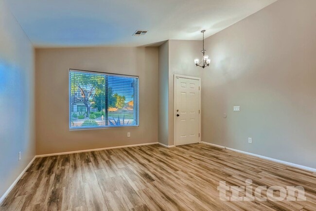 Photo - 4047 E Tanzanite Ln