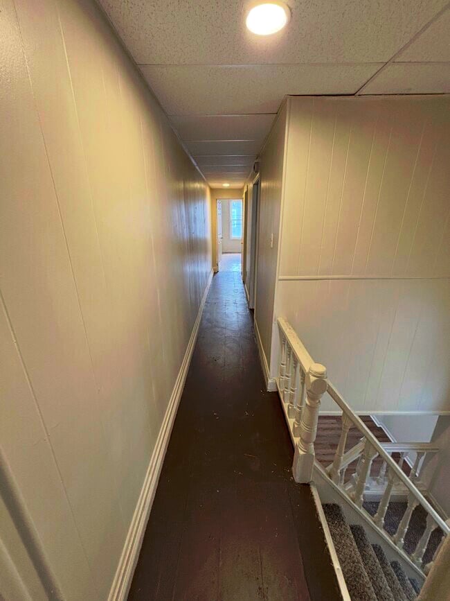 Photo - 768 Beatty St