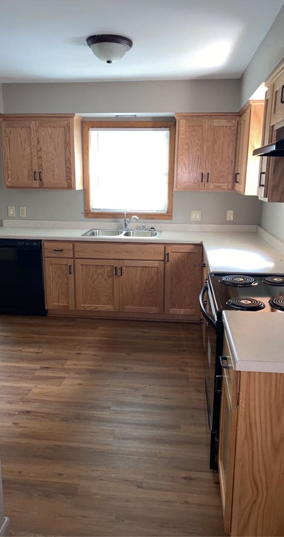 Photo - 4 Bedroom House in North St. Cloud!