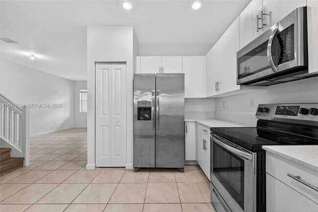 Photo - 2619 SE 11th St