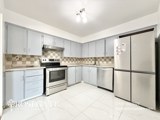 Building Photo - Spacious 3-Bedroom Apartment with Balcony, Parking & Locker – Scarborough Unit 206