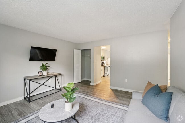 Building Photo - 2045 Kenridge Pkwy Rental
