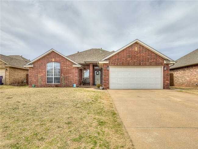 Building Photo - 4805 Stag Horn Dr