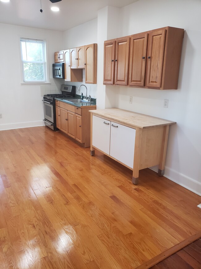 KITCHEN - 5523 Pulaski Ave Apartments Unit 2