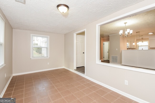 Photo - 19 Sioux Rd NE