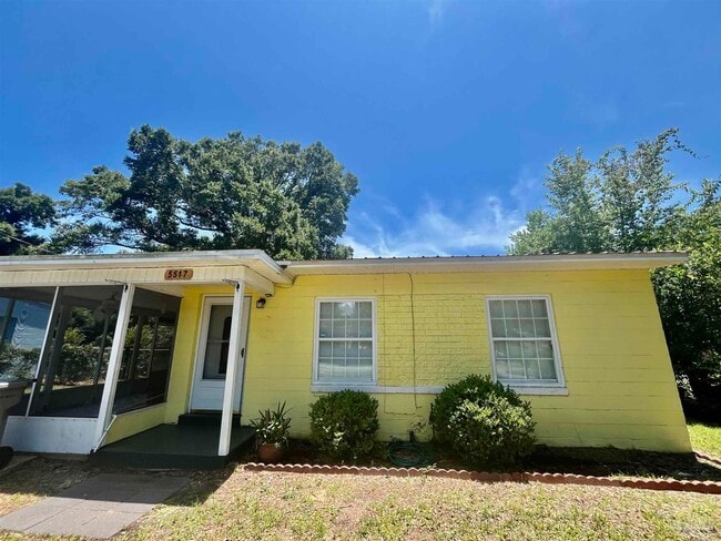Building Photo - 5517 W Jackson St Rental