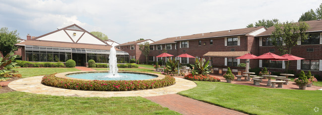 55+ West Babylon Manor Senior Community - 55+ West Babylon Manor Senior Community Apartamentos