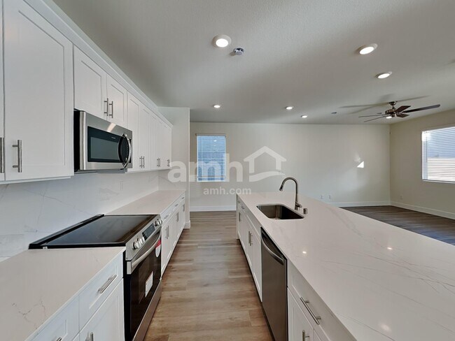 Photo - 8917 Dwarf Chin Ave