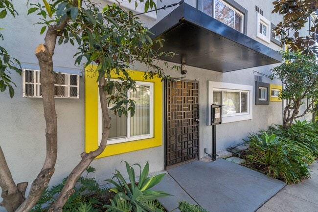 Photo - Chateau Los Feliz