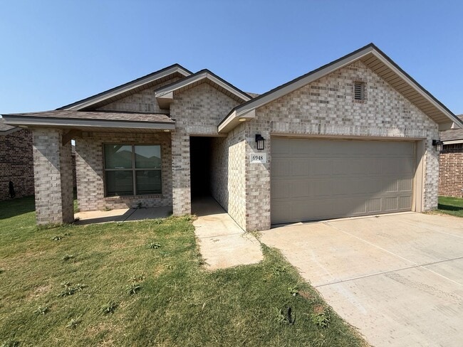 Building Photo - Available Now!! 4/2/2 in Frenship ISD