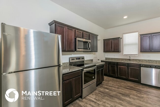 Photo - 194 Hidden Lk Lp