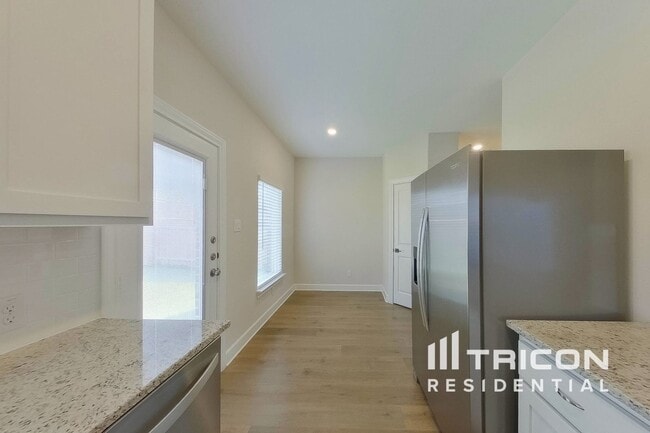 Photo - 1206 Dye Blvd