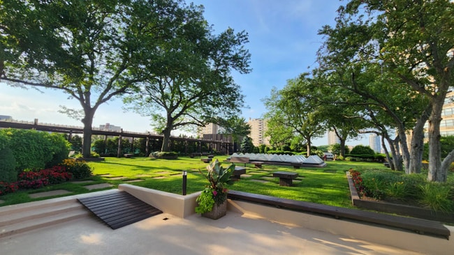 Building Photo - 7002 JFK Blvd E Rental