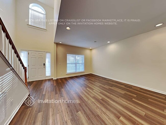 Photo - 1008 Chamberwell Ave