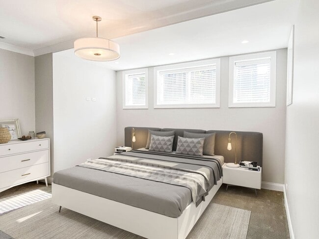 Photo - 3350 N Kenmore Ave Unit 3347-1N