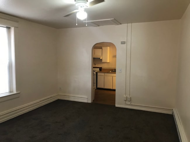 Building Photo - 3419 W Colorado Ave Unit 2B