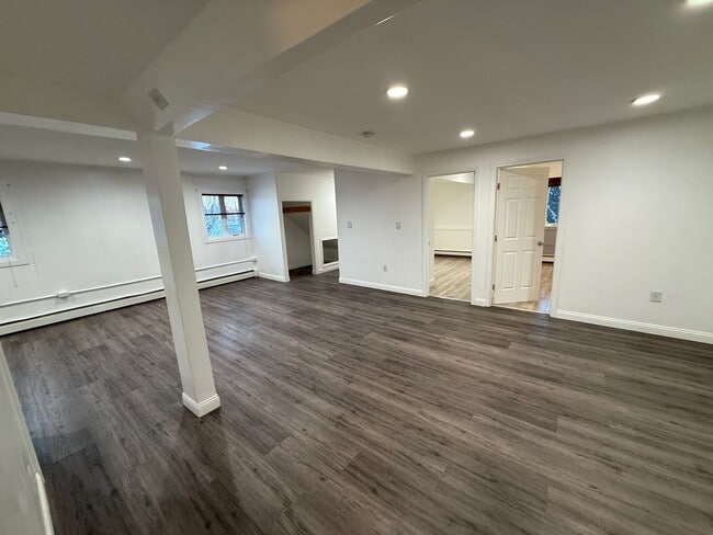 Photo - 1315 Ballaine Rd Unit B