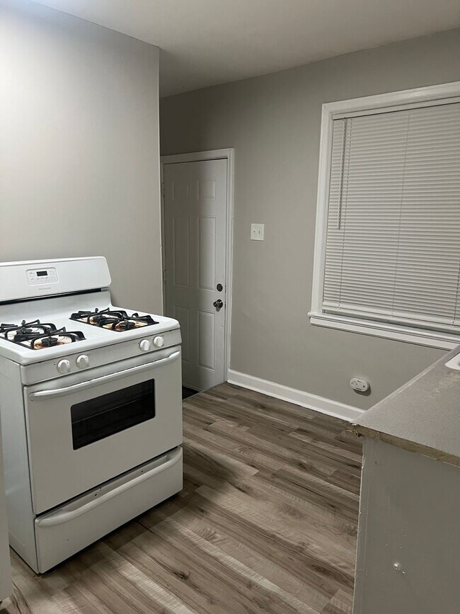 Photo - 1326 Medford Ave Unit 1326 Medford Ave