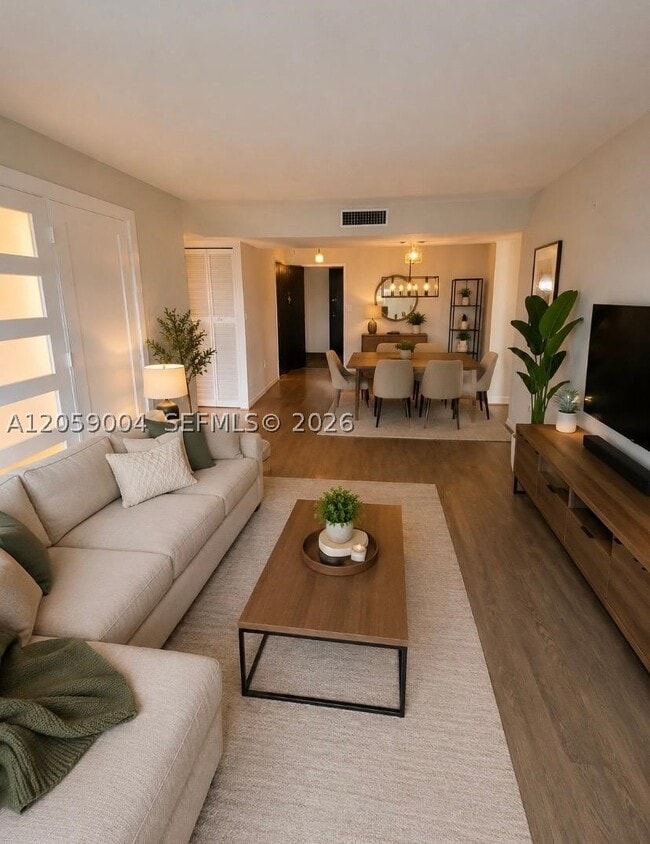 Photo - 600 Biltmore Way Unit 1108