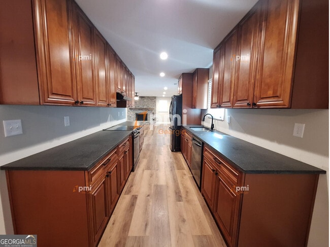 Photo - 9995 Rivertown Rd