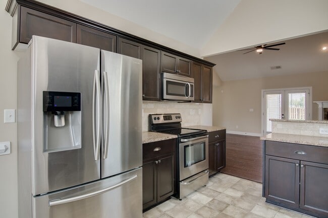 Photo - 3615 Penrith Dr