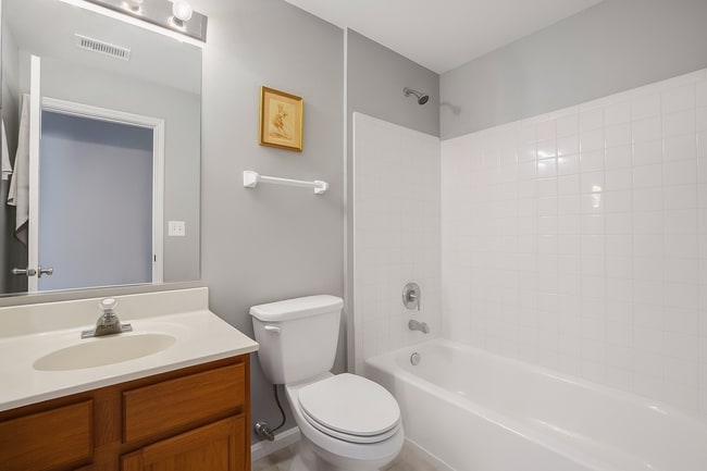 Photo - 138 Limestone Way