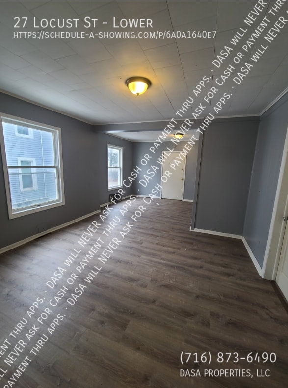 Photo - 27 Locust St Unit Lower