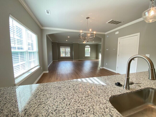 Photo - 2049 N Penelope Ln