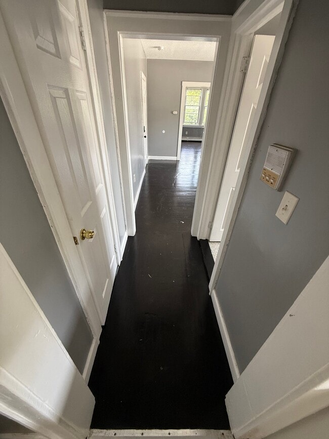 78 Sterling St Unit 3