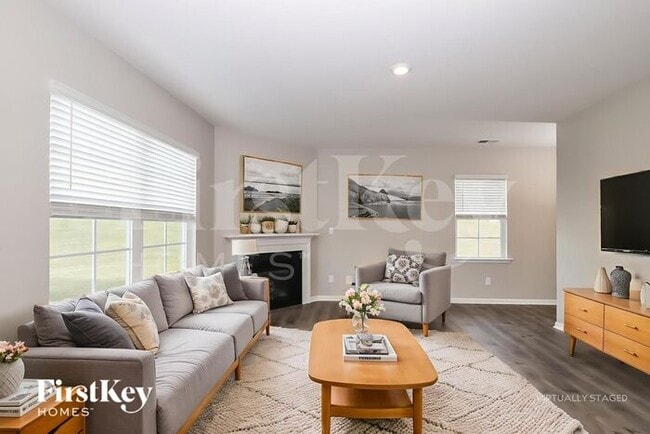 Photo - 341 Willowbrooke Way