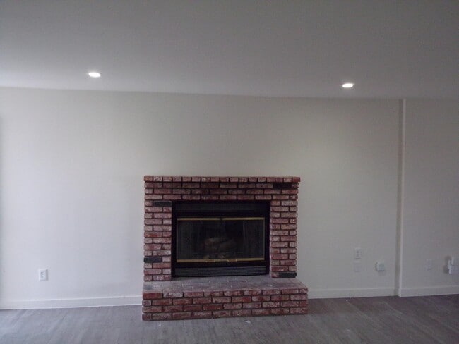 Photo - 21235 Windsong St