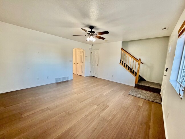 Photo - 88 Hampton Pl