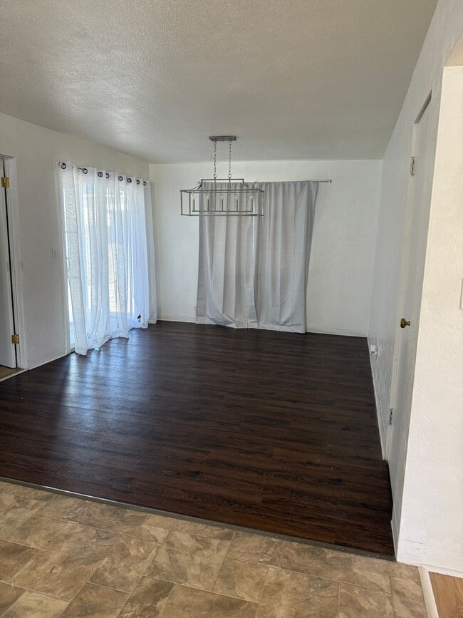 Photo - 960 Maryland Ave