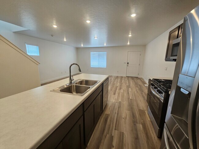 Photo - 1731 N Copper Canyon Dr