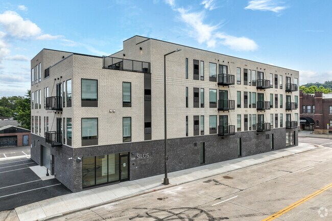 Building Photo - Silos Apartments