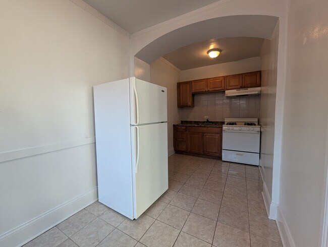 Photo - 2737 N Spaulding Ave Unit 320