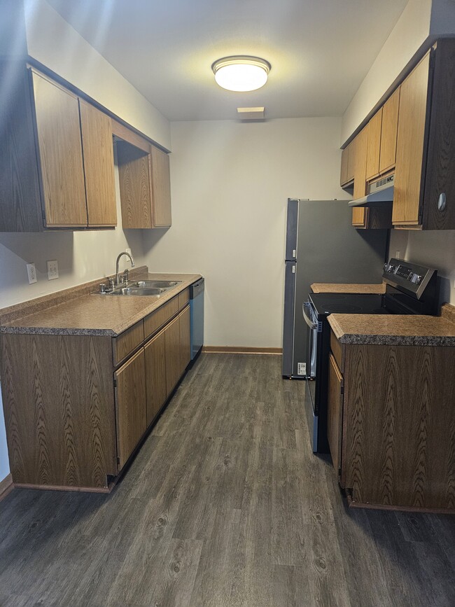 Photo - 2035 Sylvan Way Unit #4