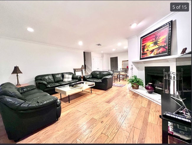Photo - 61 Grove St