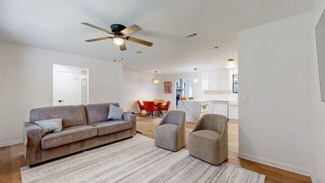 Photo - Fully Furnished 3/2 Riverfront Brick Ranch, Access to the St Johns River, Dock