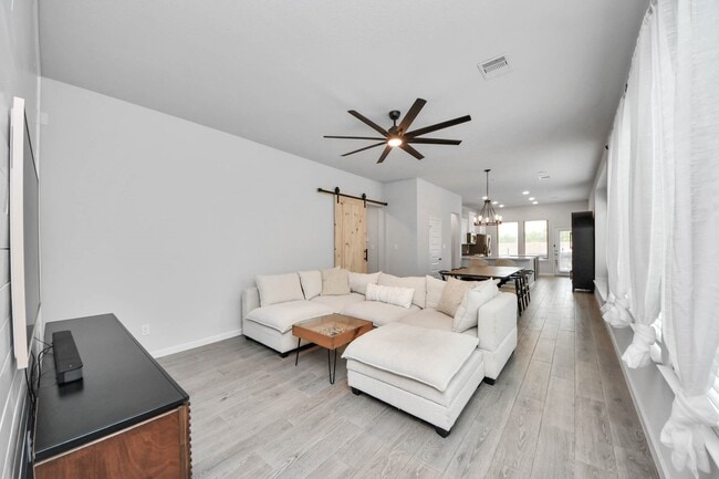 Photo - 4219 Colony Ln