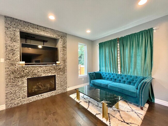 Photo - Stunning & Elegant Home Available for Rent!