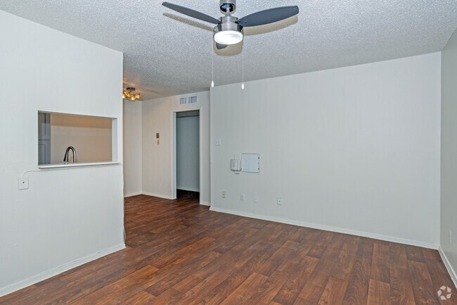 2HAB, 1BT - 920 ft² - Sala de estar