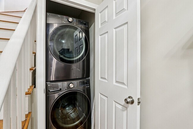 Photo - 39 Forest St