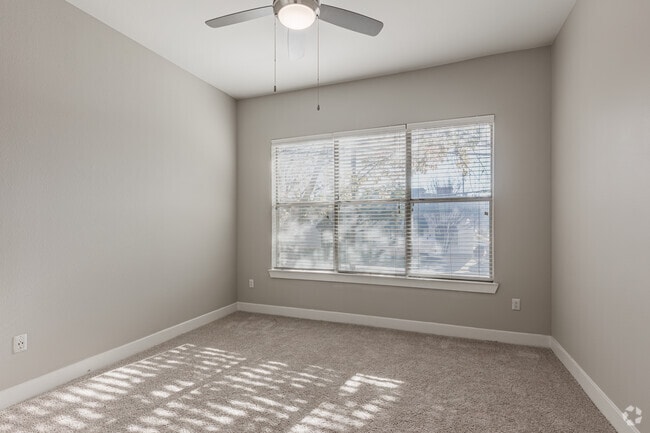 2BR, 2BA - 1,239SF - Second Bedroom