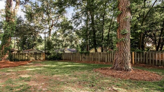 Photo - 106 Penrose Dr