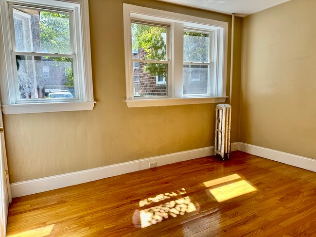 Photo - 72 Egmont St Unidad 1F