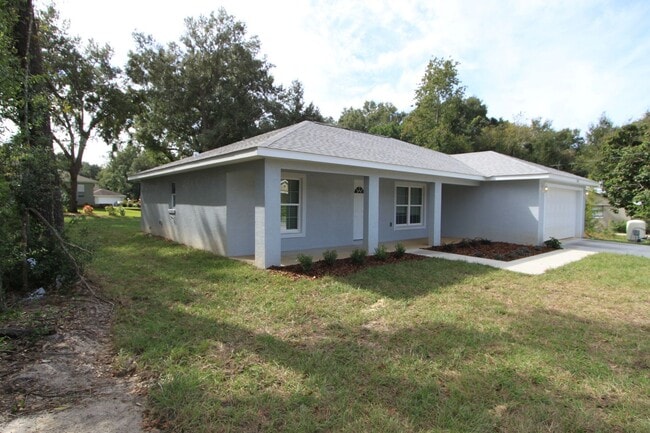 Photo - Spacious 3-Bedroom Home with No HOA, Pet-Friendly & Natural Gas – Summerfield Living