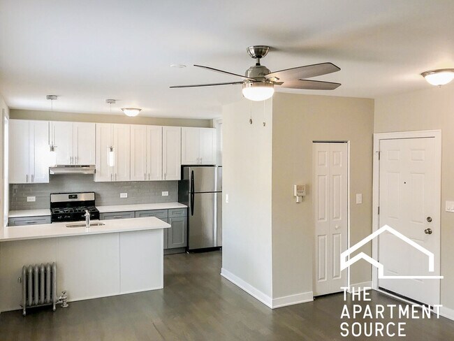 Building Photo - 5200 N Damen Ave Unit 3 Rental