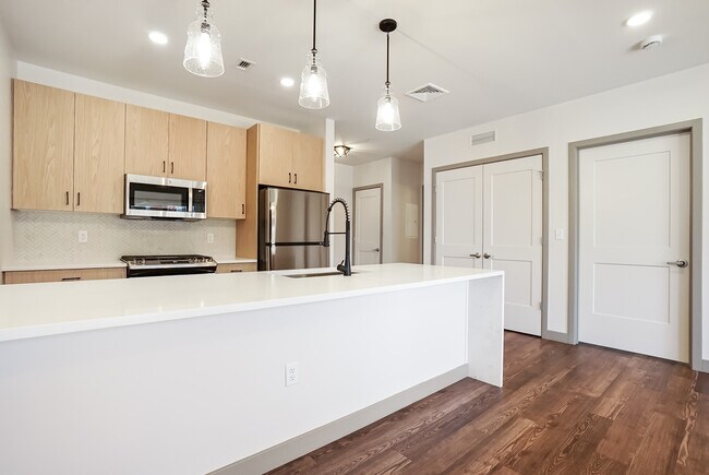 Photo - Grove Street Landing